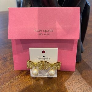 Brand new Kate Spade Gold Bow Earrings with Pearls
